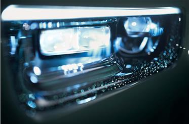 2022 Rolls-Royce Phantom headlamp closeup.